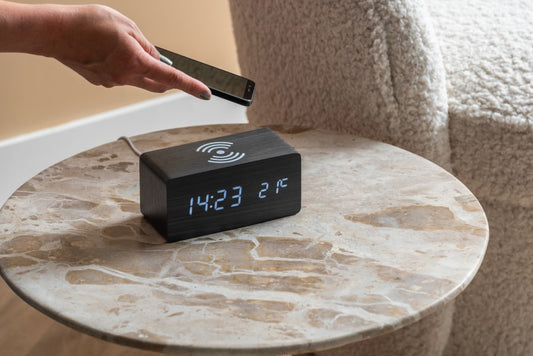 Réveil LED Block Chargeur à induction gris